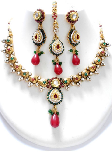 Polki Necklace Set